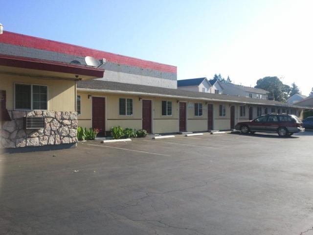 פורטלנד Aaron Motel מראה חיצוני תמונה